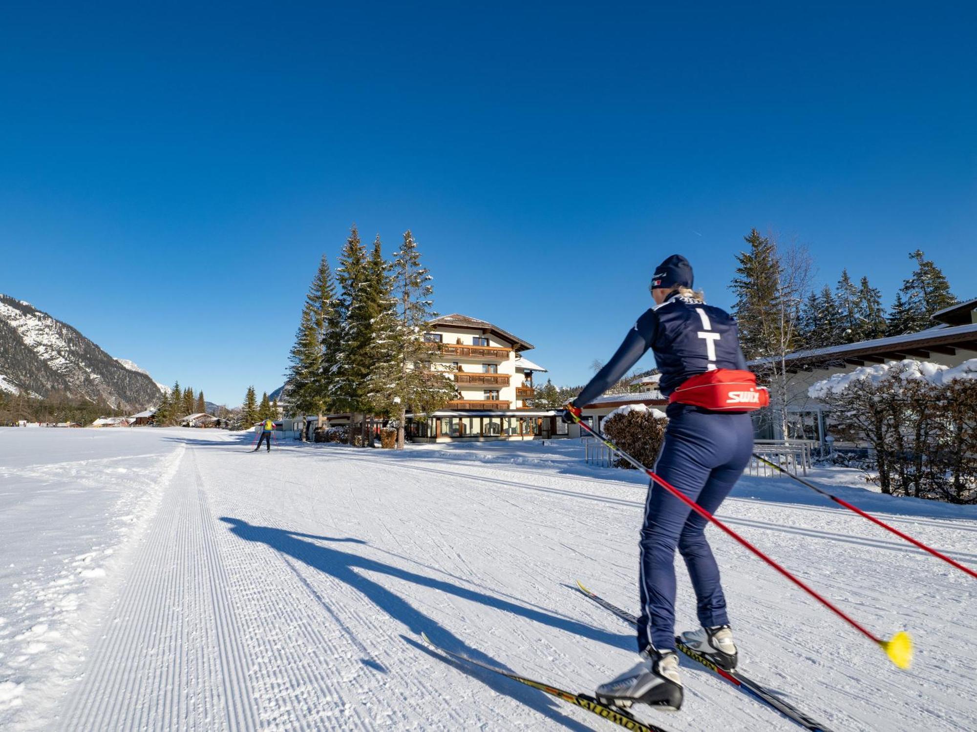 Alpenhotel Karwendel -Adults Only- Leutasch Exteriér fotografie