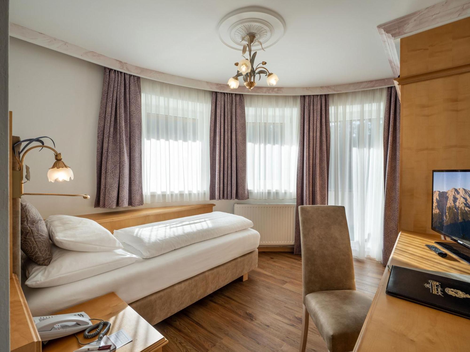 Alpenhotel Karwendel -Adults Only- Leutasch Exteriér fotografie